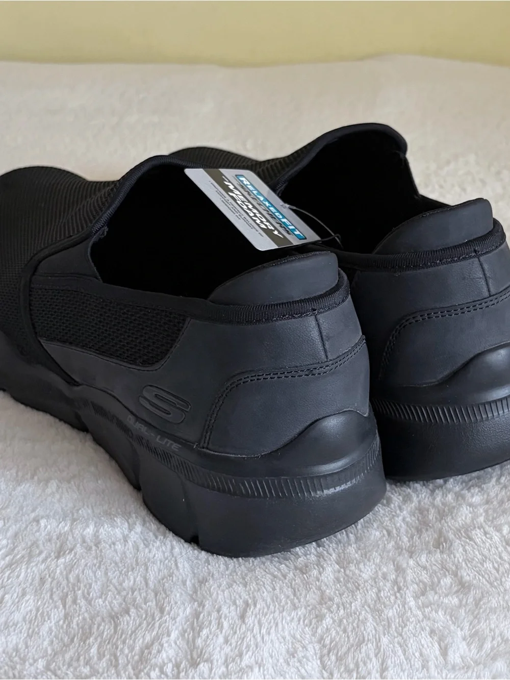 New Skechers Men's All-Black Slip-On Comfort Loafers Sz 13